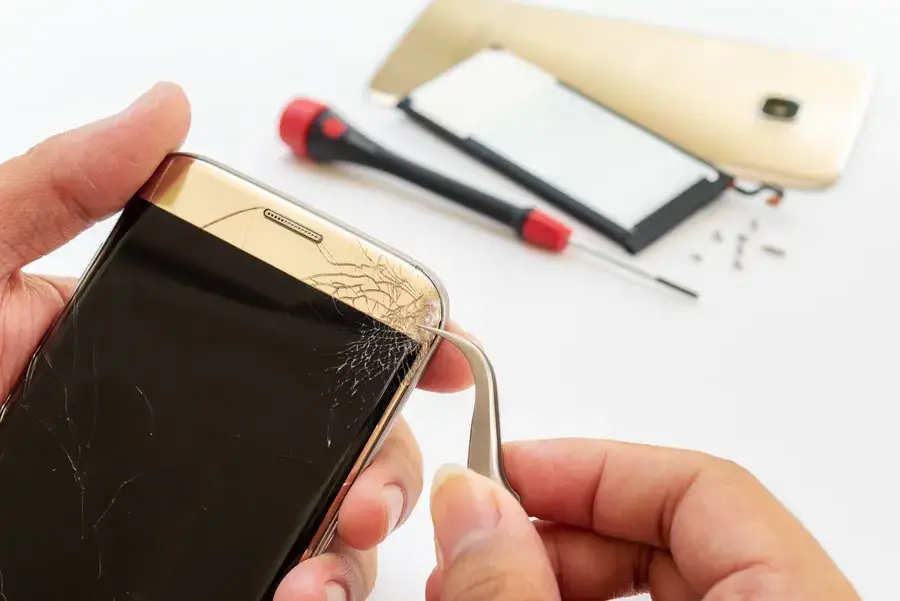 Experienced Iphone Screen Replacement Detroit, MI Experienced Iphone Screen Replacement Detroit, MI